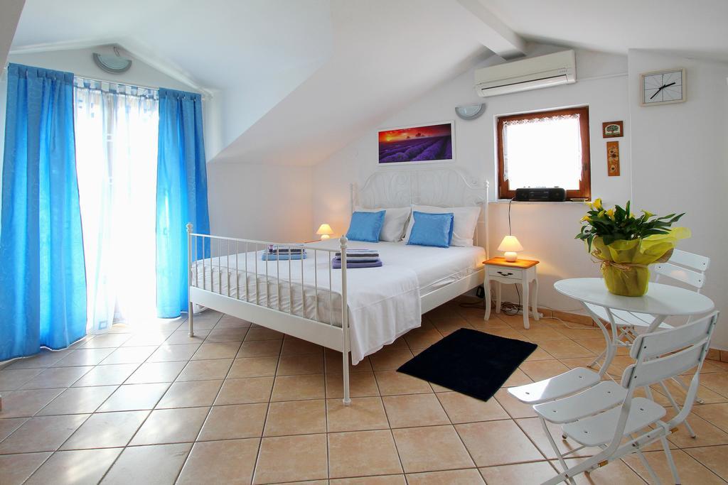 Holiday Home Marko Фунтана Экстерьер фото